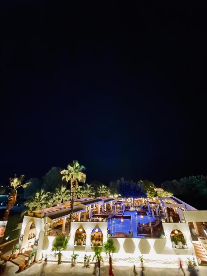 Hotel Afrodite نيوي بوروي المظهر الخارجي الصورة
