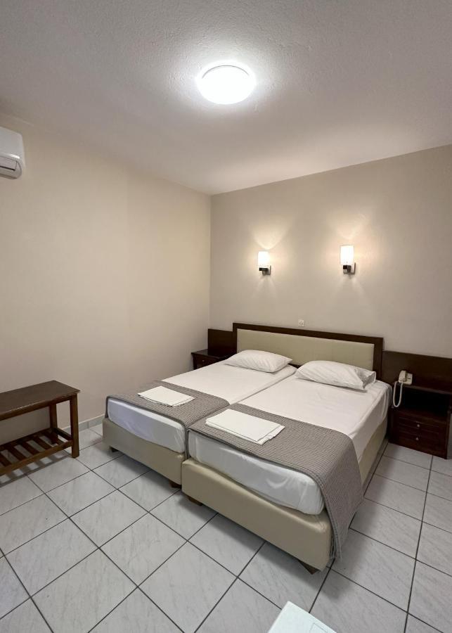Hotel Afrodite نيوي بوروي المظهر الخارجي الصورة