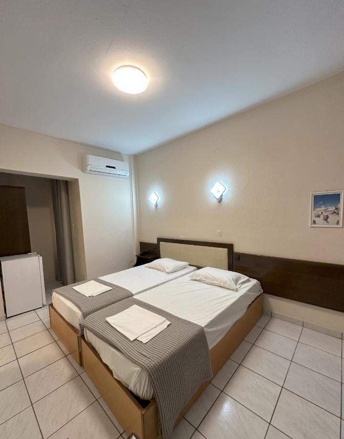 Hotel Afrodite نيوي بوروي المظهر الخارجي الصورة
