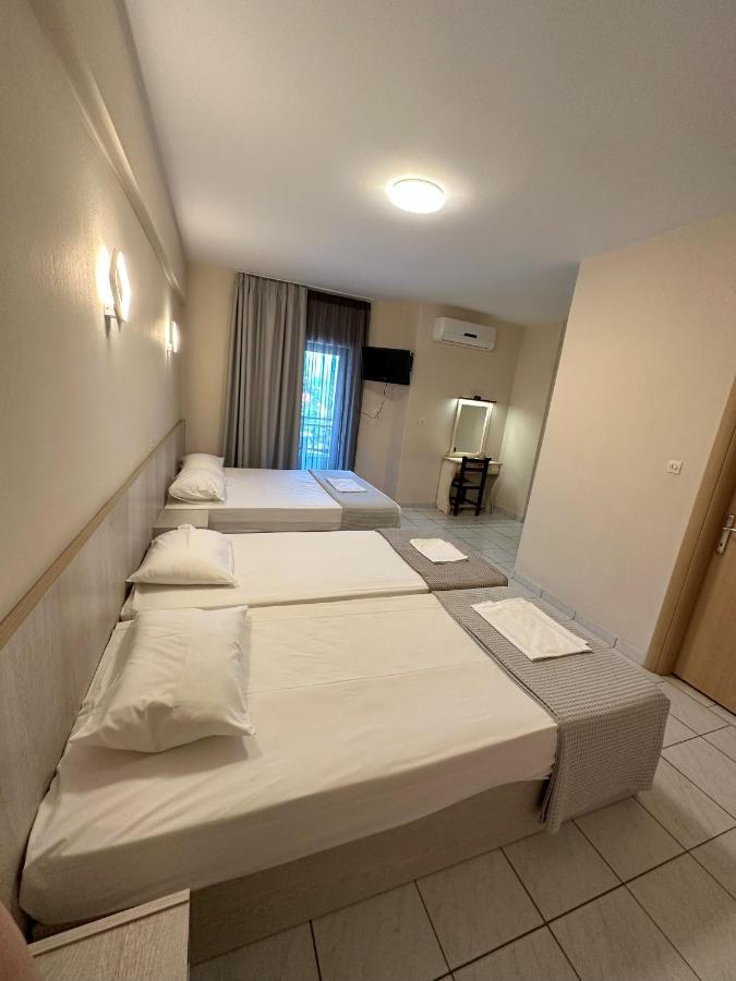 Hotel Afrodite نيوي بوروي المظهر الخارجي الصورة